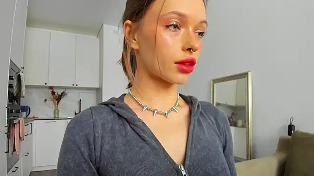 Kossie  online show from 02/13/25, 12:21