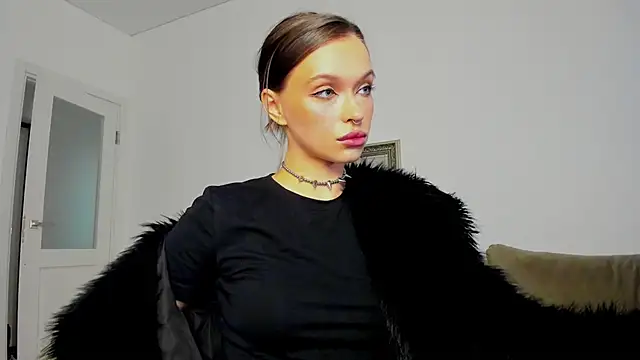 Kossie  online show from 10/23/25, 06:39