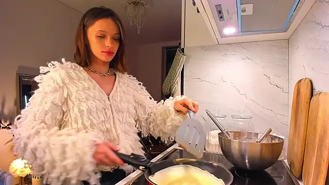 Kossie  online show from 02/01/25, 03:39