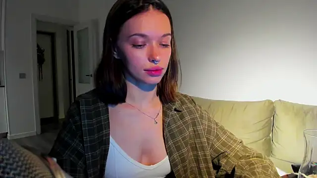 Kossie  online show from 12/13/25, 08:04