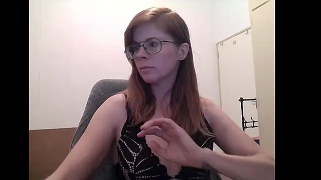 Snapshot of SavannaGirly chatting on 05/20/26, 06:54 SavannaGirly online show from 05/20/26, 06:54