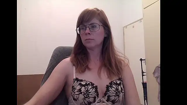 SavannaGirly online show from 06/11/26, 06:54