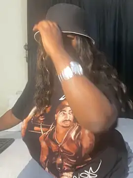 Cardiebae89 online show from 03/25/26, 10:41