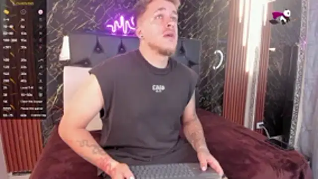 keane lee online show from 10/24/25, 11:42