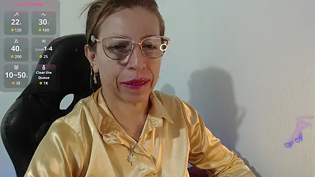 Snapshot of Chayla_Ruiz chatting on 06/22/26, 11:29 Chayla Ruiz online show from 06/22/26, 11:29