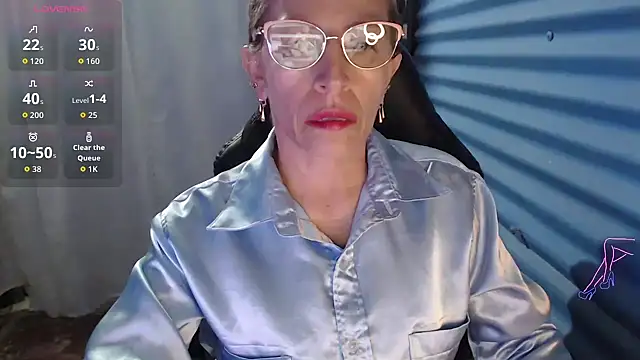 Chayla Ruiz online show from 04/19/26, 11:18