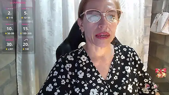 Chayla Ruiz online show from 03/06/26, 09:10