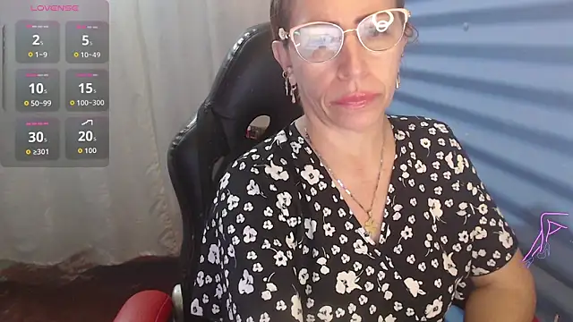 Chayla Ruiz online show from 05/27/26, 02:13