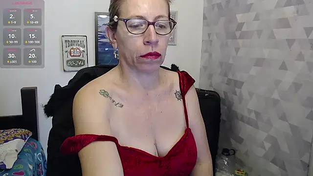 Snapshot of Chayla_Ruiz chatting on 09/09/25, 12:14 Chayla Ruiz online show from 09/09/25, 12:14