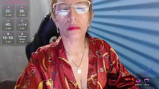 Chayla Ruiz online show from 05/05/26, 10:29