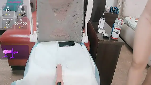 LILYsweetfcup online show from 09/28/25, 12:56