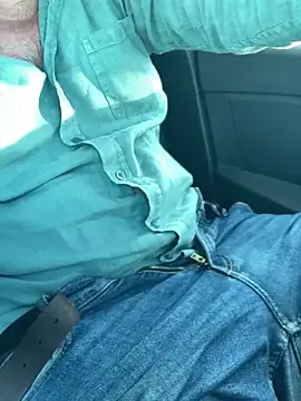 Snapshot of Frredd22 chatting on 01/14/25, 02:00 Frredd22 online show from 01/14/25, 02:00