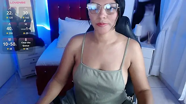 Wanda Milf online show from 10/02/25, 08:23