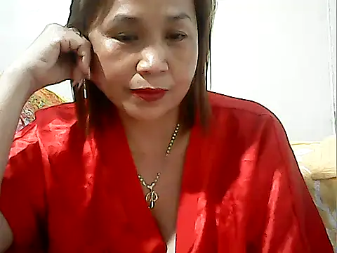 Snapshot of Lhadycarolyn chatting on 10/12/25, 09:49 Lhadycarolyn online show from 10/12/25, 09:49
