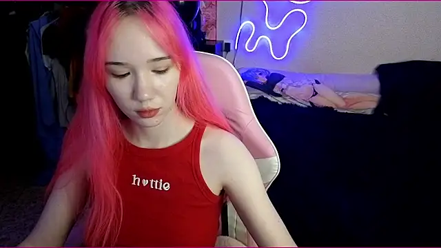 Maya Viola online show from 10/21/25, 06:57