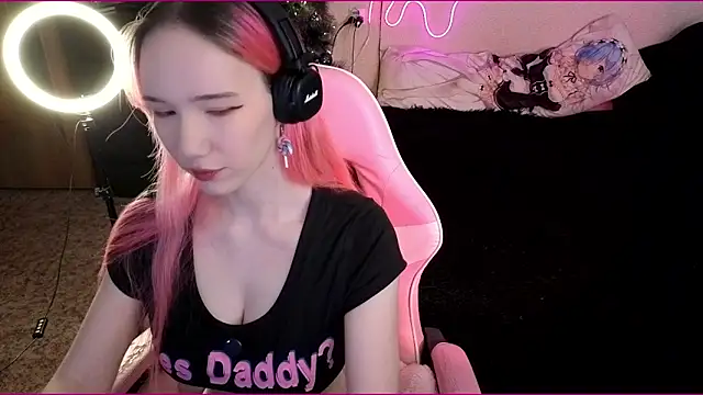 Snapshot of Maya_Viola chatting on 01/10/26, 05:58 Maya Viola online show from 01/10/26, 05:58