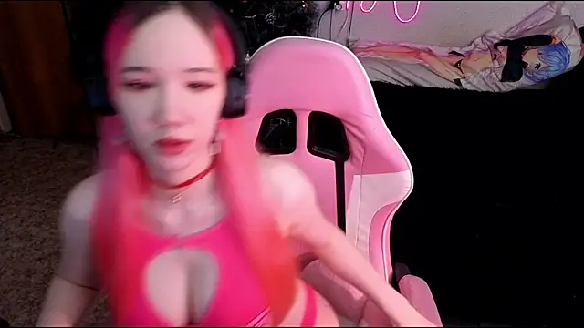 Snapshot of Maya_Viola chatting on 01/18/26, 05:44 Maya Viola online show from 01/18/26, 05:44