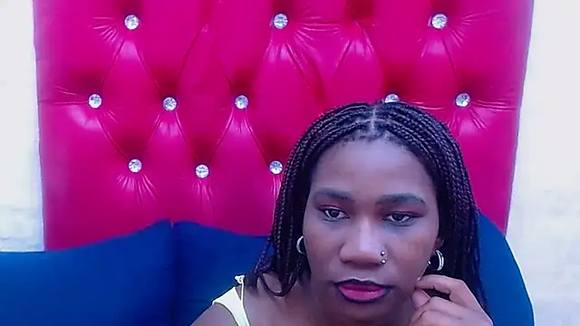 XSCARLETQUEENXX online show from 02/05/26, 04:52