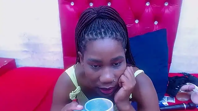 XSCARLETQUEENXX online show from 02/06/26, 06:15