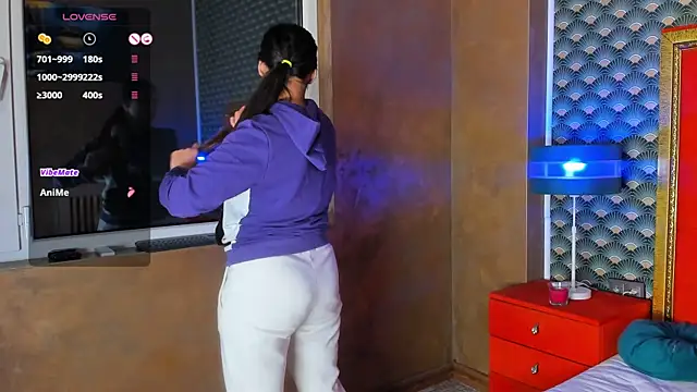 VallerieJones online show from 04/14/26, 06:46