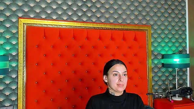 VallerieJones online show from 04/04/26, 10:55