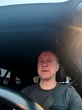 Snapshot of mustang69696 chatting on 10/22/25, 06:24 mustang69696 online show from 10/22/25, 06:24