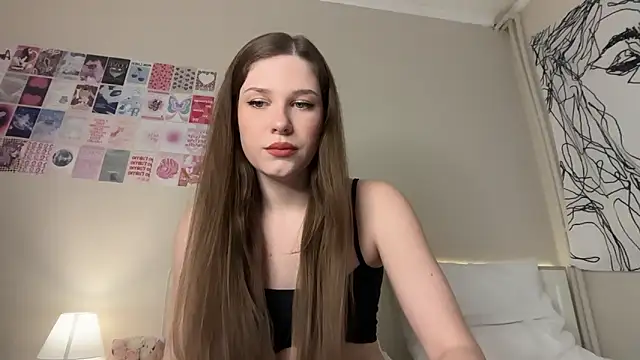 LisaSweetie online show from 05/26/26, 07:23