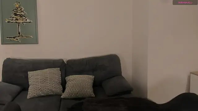 Snapshot of JadeEvansX chatting on 07/11/26, 12:49 JadeEvansX online show from 07/11/26, 12:49