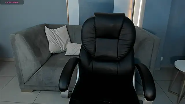 JadeEvansX online show from 02/12/26, 06:18