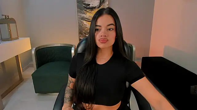 KateSunder online show from 02/16/26, 02:37