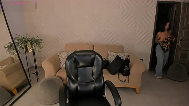 Snapshot of KateSunder chatting on 06/19/26, 09:59 KateSunder online show from 06/19/26, 09:59