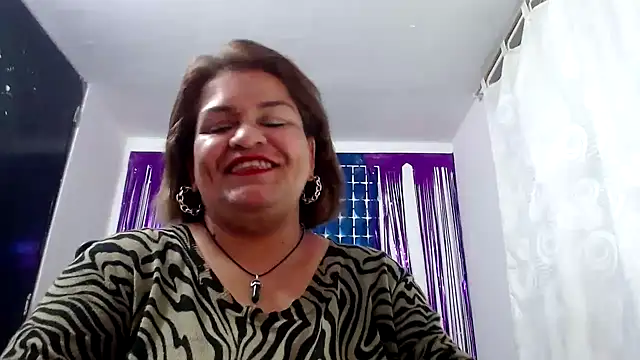Snapshot of NAILAH_SANZ chatting on 12/29/24, 02:06 NAILAH SANZ online show from 12/29/24, 02:06