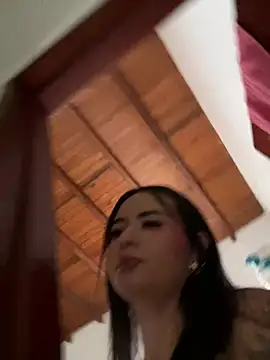 Snapshot of jailyncam_ chatting on 02/27/25, 01:07 jailyncam online show from 02/27/25, 01:07