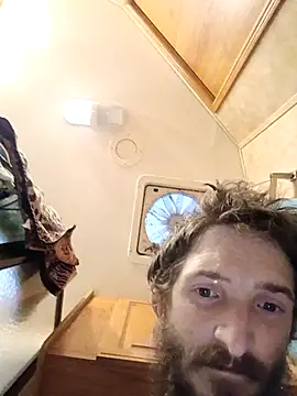 bigjoshc88 online show from 12/03/25, 12:04