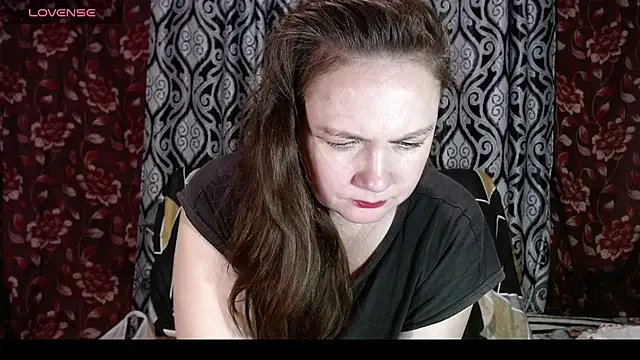 Snapshot of EmilyDoth chatting on 11/02/25, 09:20 EmilyDoth online show from 11/02/25, 09:20