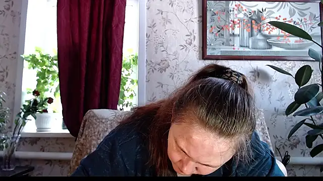 EmilyDoth online show from 03/01/26, 05:51