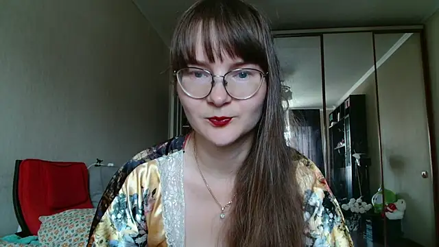 KiraGoldens online show from 07/28/26, 06:43
