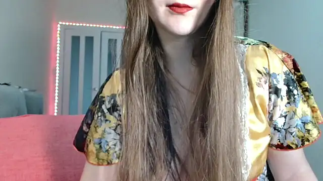 KiraGoldens online show from 02/26/26, 06:35