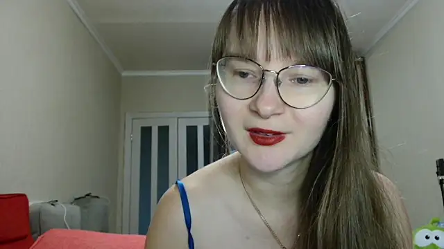 KiraGoldens online show from 11/13/25, 06:50