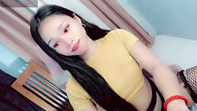 amomentoflust69 online show from 05/22/26, 11:30
