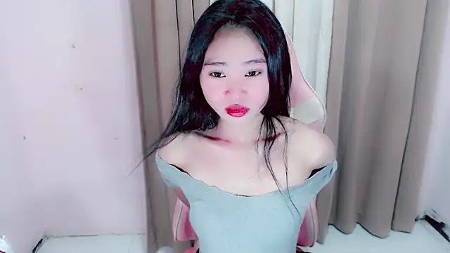 amomentoflust69 online show from 03/01/26, 04:45