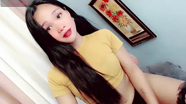 amomentoflust69 online show from 05/28/26, 10:43