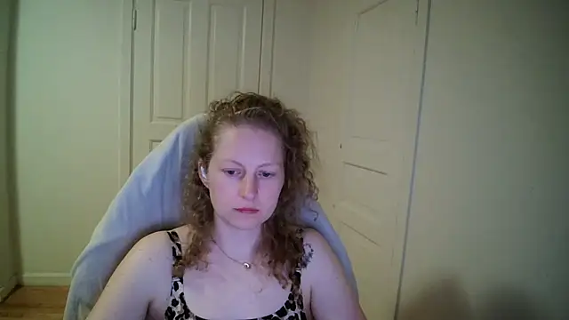 Girlnina-1995 online show from 03/31/26, 07:16