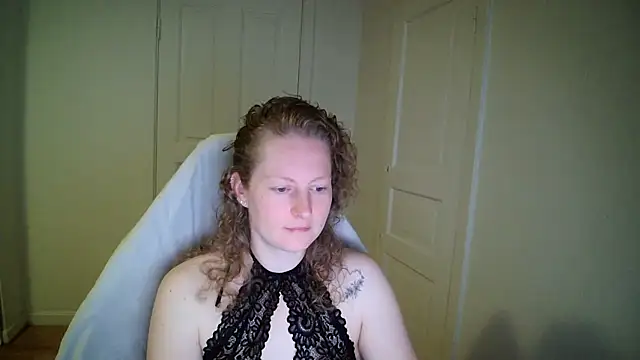 Girlnina-1995 online show from 03/25/26, 08:14