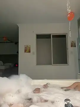 vanessa-love-hot online show from 01/19/25, 05:48