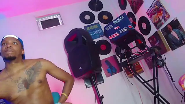 bigdickxblackx online show from 02/11/25, 02:14