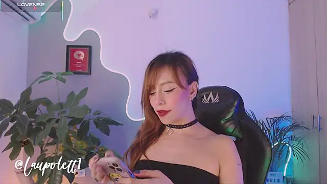 LauPolett online show from 09/28/25, 02:51