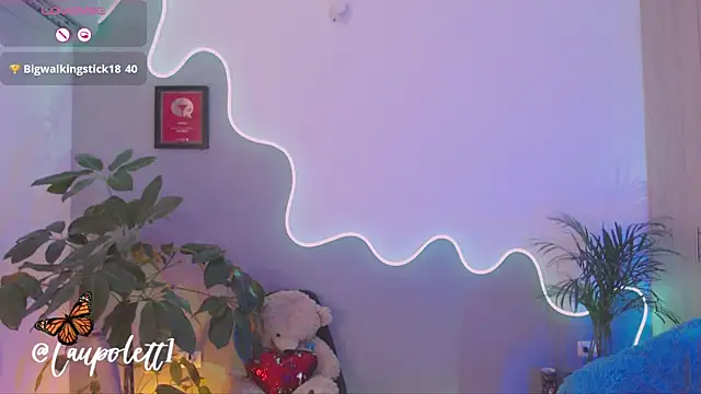 LauPolett online show from 03/23/25, 04:16