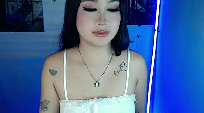 Snapshot of bbygrl_Carol chatting on 12/22/24, 05:21 bbygrl Carol online show from 12/22/24, 05:21