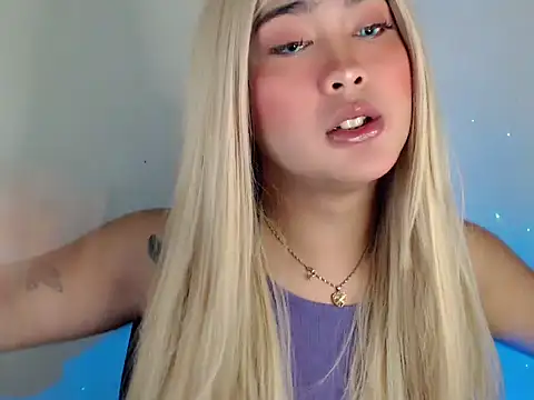 Snapshot of bbygrl_Carol chatting on 09/20/25, 10:42 bbygrl Carol online show from 09/20/25, 10:42